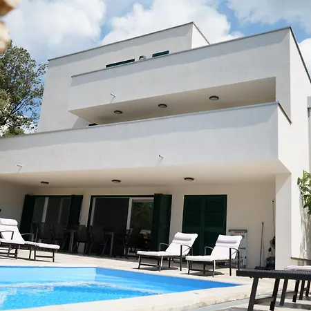 Villa Novak